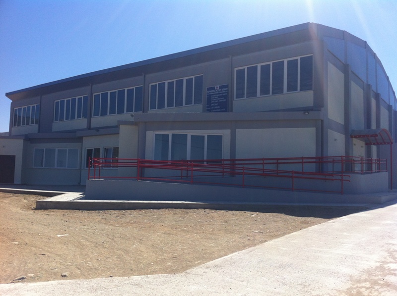 Kleisto gymnastirio Tinou  - Myciti.JPG